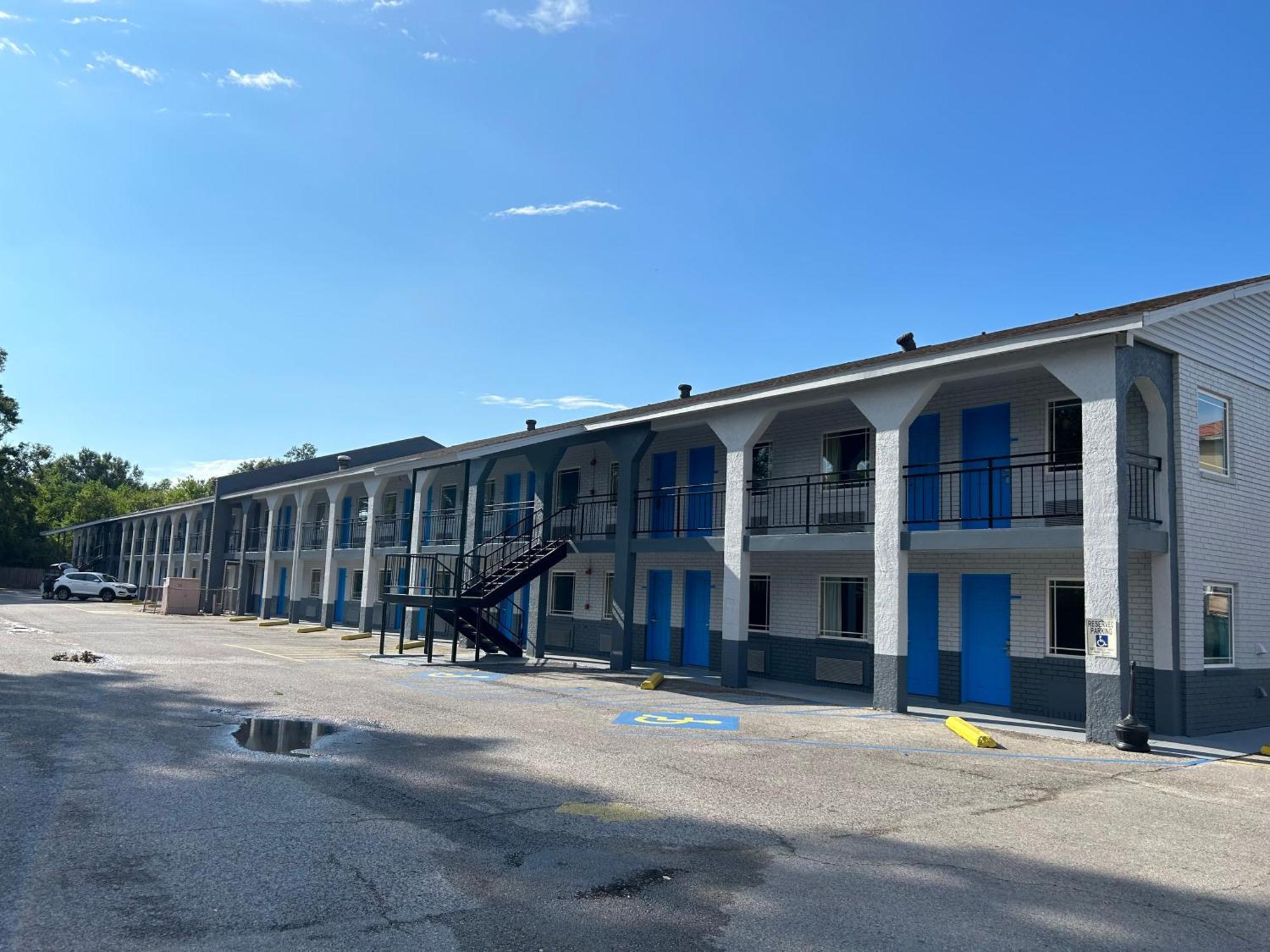 Blue Star Inn Лафайет Екстериор снимка